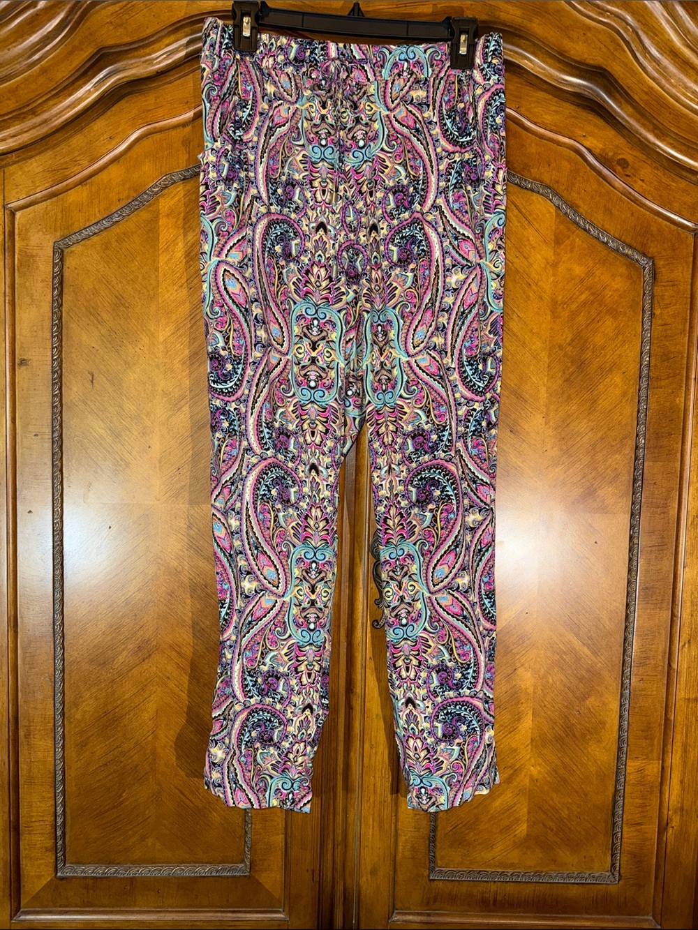 Colorful Paisley Print Stretch Pants